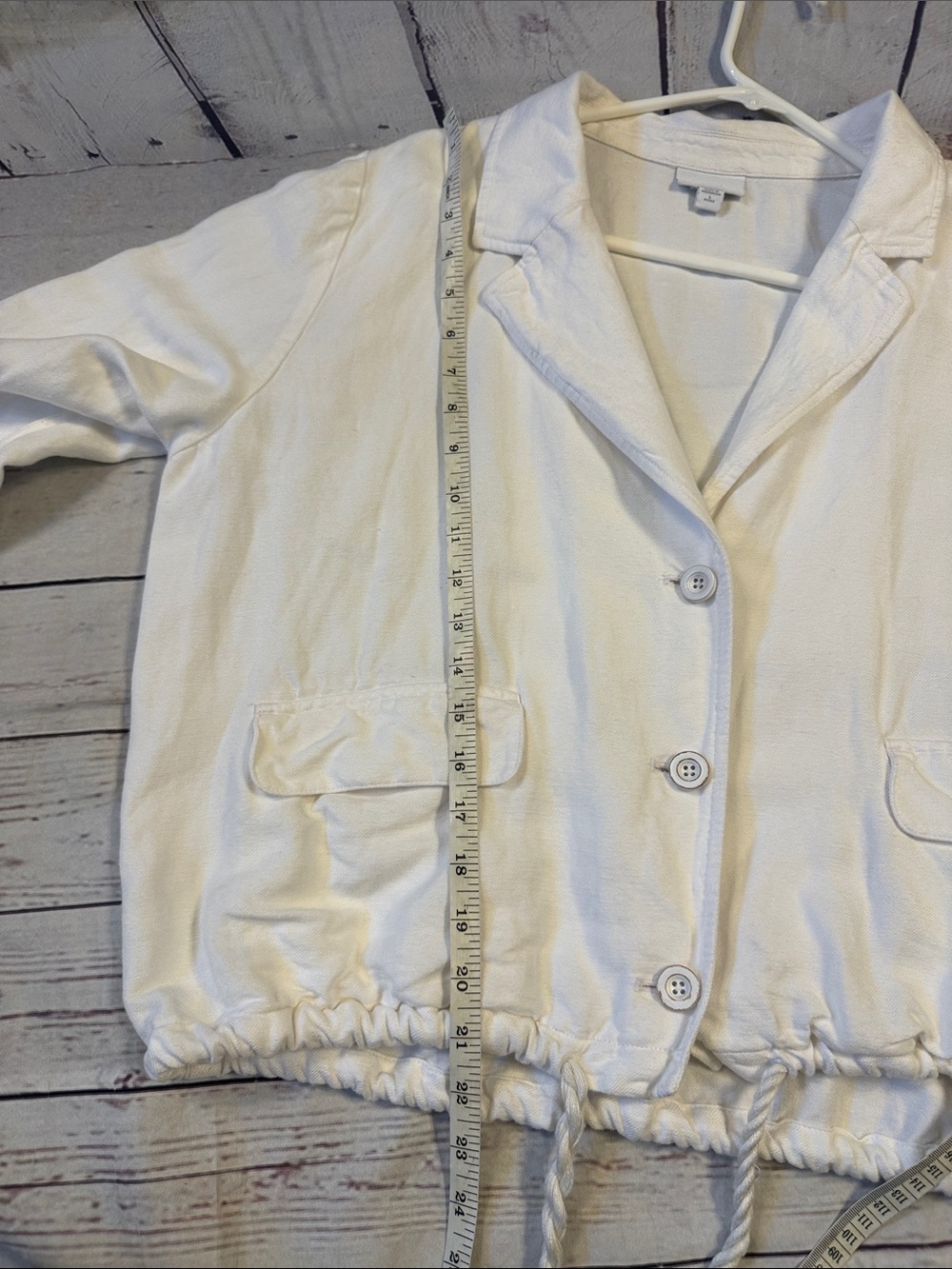 J.Jill Linen Blend Jacket with Drawstring Detail
Size Large Petite **read descrp - Picture 10 of 13